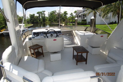 Navigator 53 pilothouse