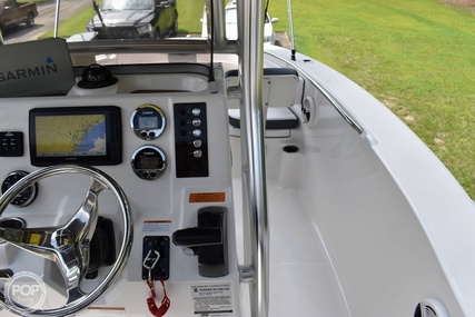 Robalo R202 EX