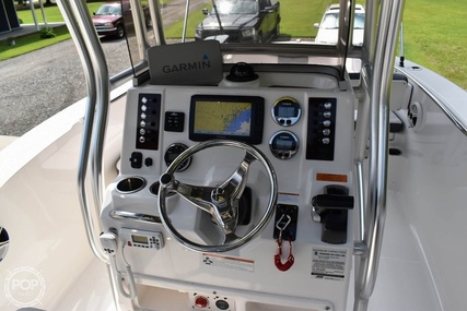 Robalo R202 EX