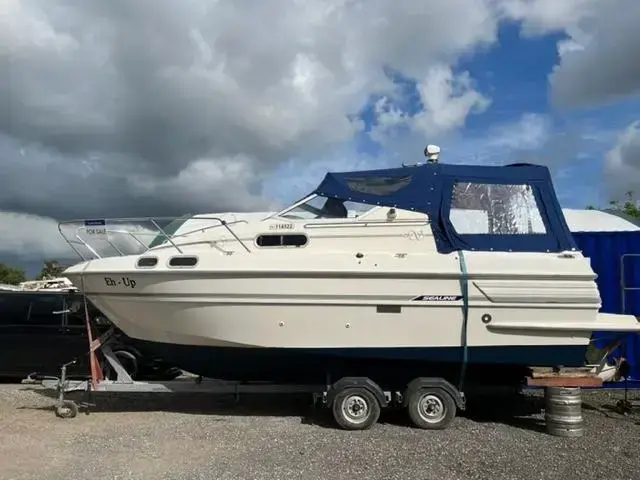 Sealine 255 Senator