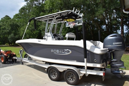 Robalo R202 EX