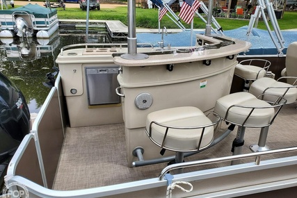 Premier Pontoons 260 Grand Entertainer PTX