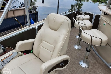 Premier Pontoons 260 Grand Entertainer PTX