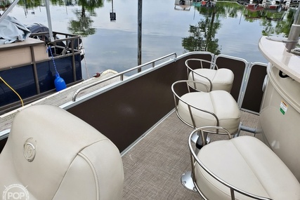 Premier Pontoons 260 Grand Entertainer PTX