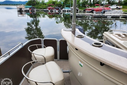 Premier Pontoons 260 Grand Entertainer PTX