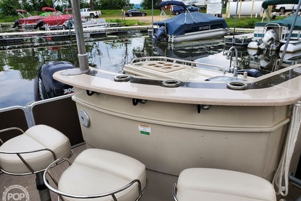 Premier Pontoons 260 Grand Entertainer PTX