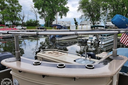 Premier Pontoons 260 Grand Entertainer PTX