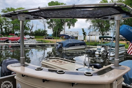 Premier Pontoons 260 Grand Entertainer PTX