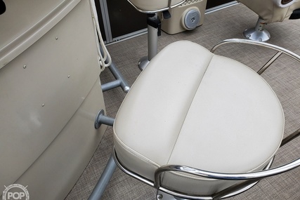 Premier Pontoons 260 Grand Entertainer PTX