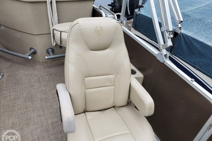 Premier Pontoons 260 Grand Entertainer PTX