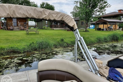 Premier Pontoons 260 Grand Entertainer PTX