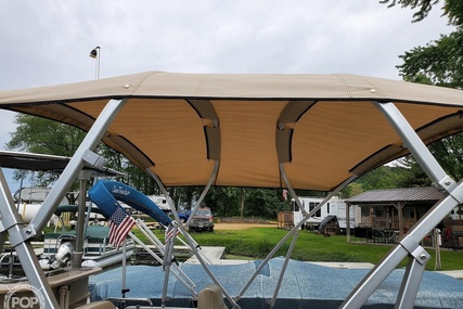 Premier Pontoons 260 Grand Entertainer PTX