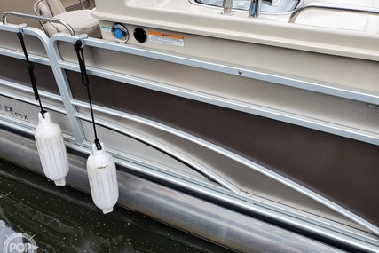 Premier Pontoons 260 Grand Entertainer PTX