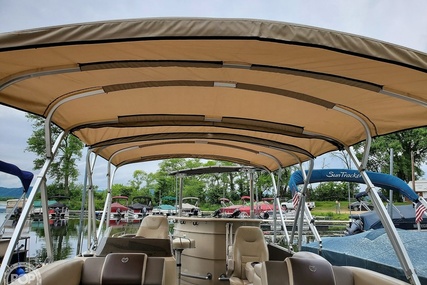 Premier Pontoons 260 Grand Entertainer PTX