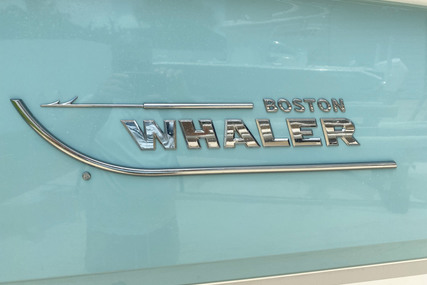 Boston Whaler 23 Vantage DC