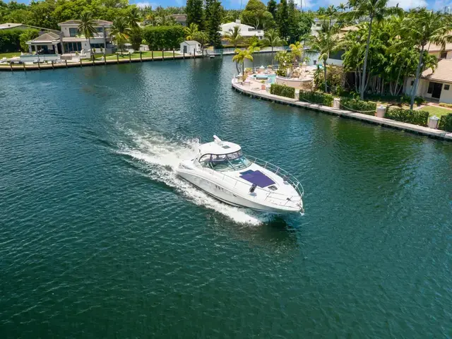 Sea Ray Sundancer 40