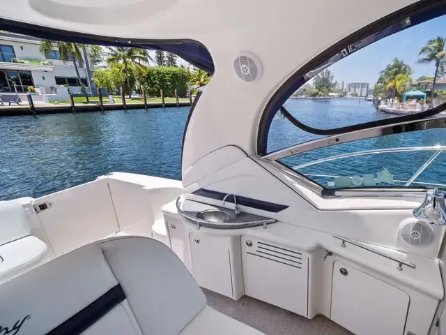 Sea Ray Sundancer 40