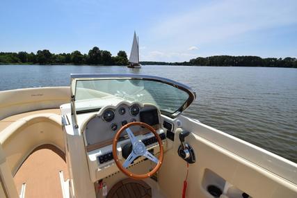 Chris Craft Launch 25