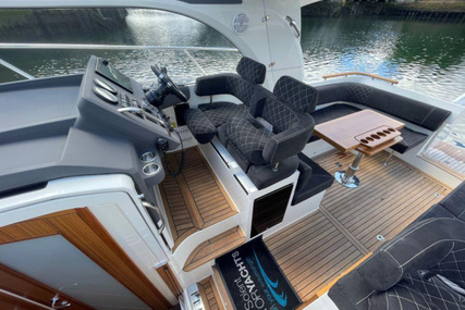 Marex 310 Sun Cruiser