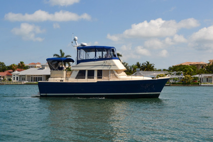 Mainship 430 Trawler