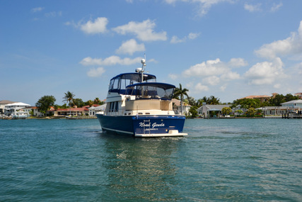 Mainship 430 Trawler