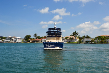 Mainship 430 Trawler