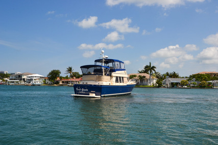 Mainship 430 Trawler