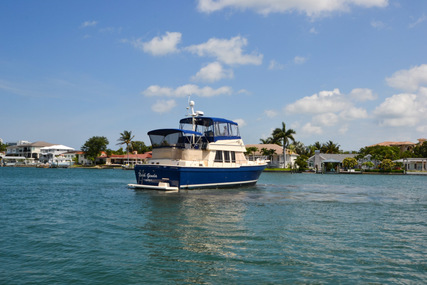 Mainship 430 Trawler