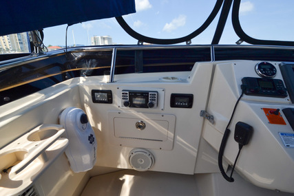 Mainship 430 Trawler