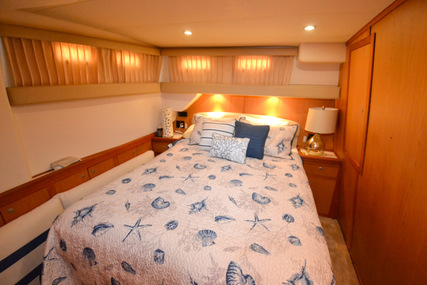 Mainship 430 Trawler