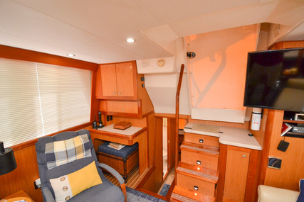 Mainship 430 Trawler