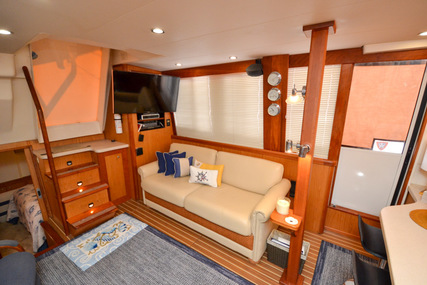 Mainship 430 Trawler