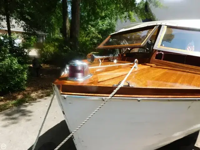 Chris Craft Sea Skiff 18