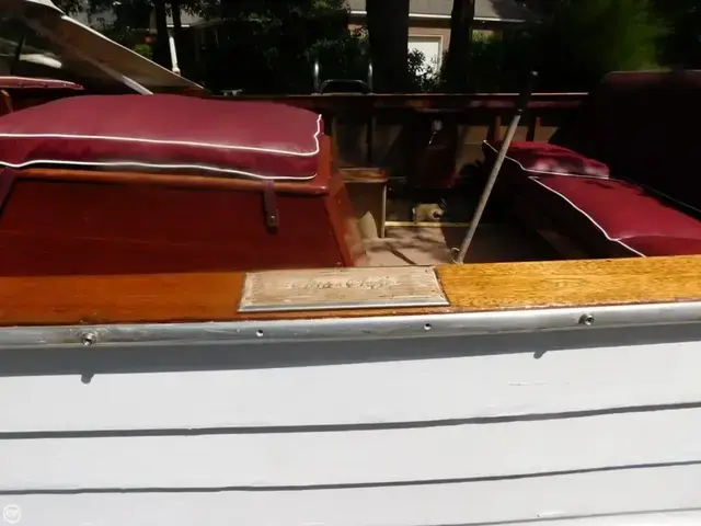 Chris Craft Sea Skiff 18