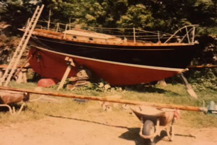 Lymington Yachts L Class