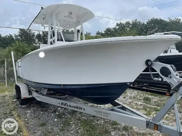 Sea Hunt Triton 225