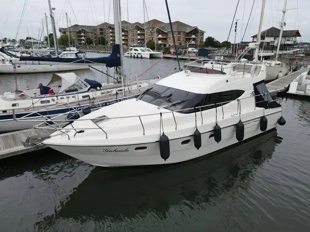 Azimut 36