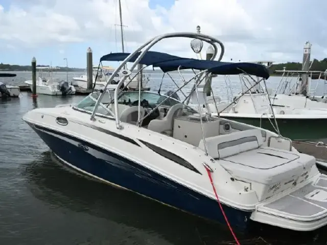 Sea Ray 280 Sundeck