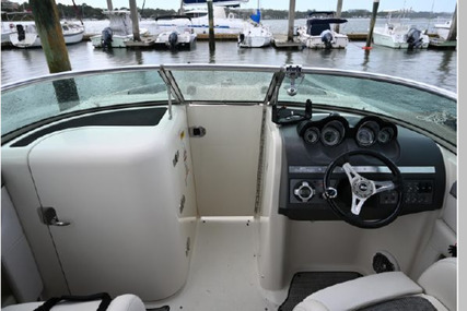 Sea Ray 280 Sundeck