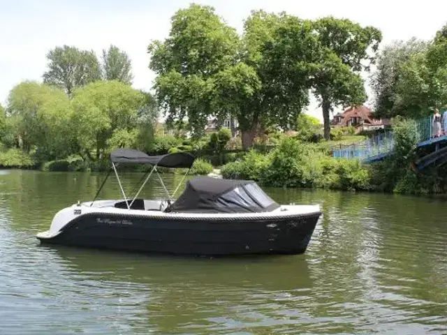 Oud Huijzer 616 Tender