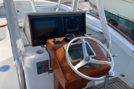 Jarrett Bay Center Console