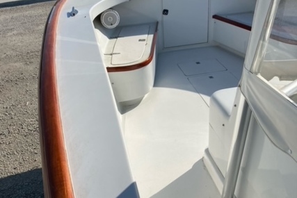 Jarrett Bay Center Console