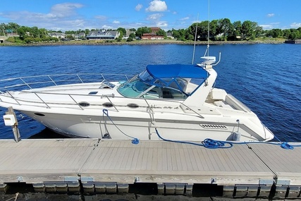 Sea Ray 37 Express Cruiser