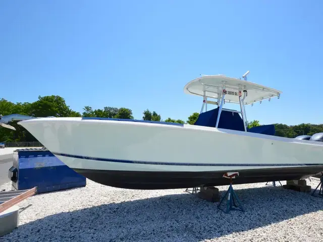 Contender 28 Sport