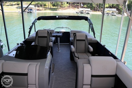 Godfrey Pontoon Aqua Patio 235 SB