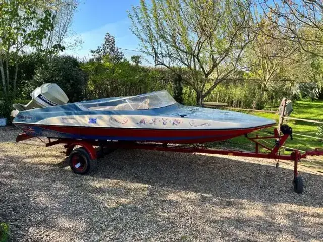 15ft GLASTRON GT 1500 SPORTS BOAT