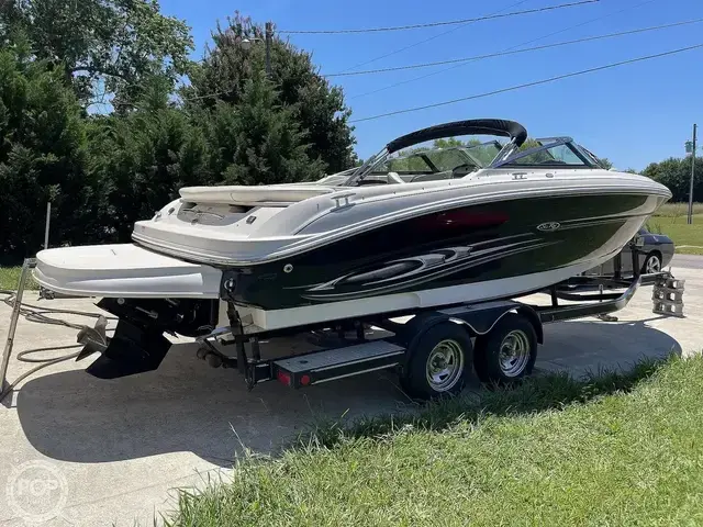 Sea Ray 240 Select Bowrider