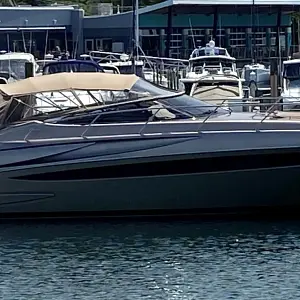 2010 Riva le