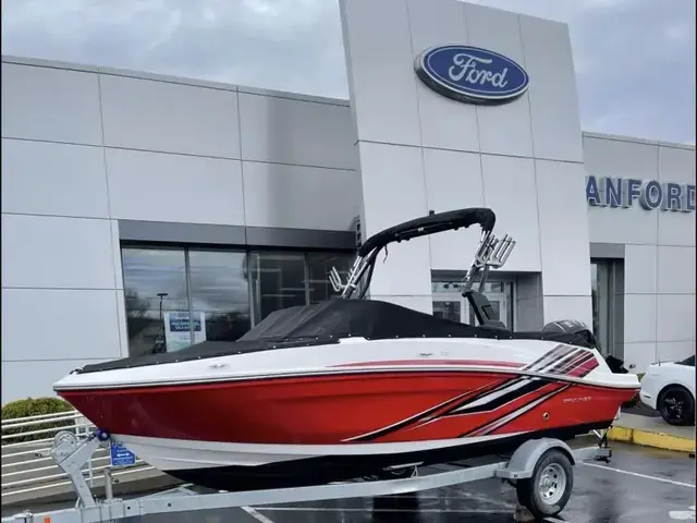 Bayliner VR5 OB