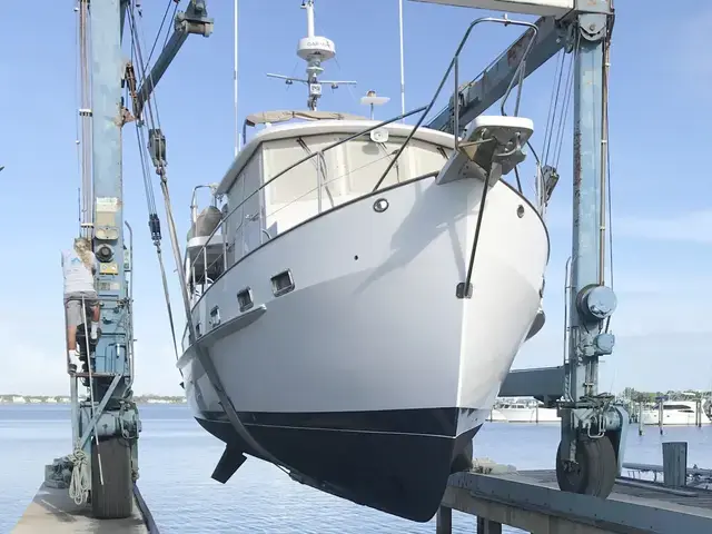 Kadey-Krogen 42 Pilothouse